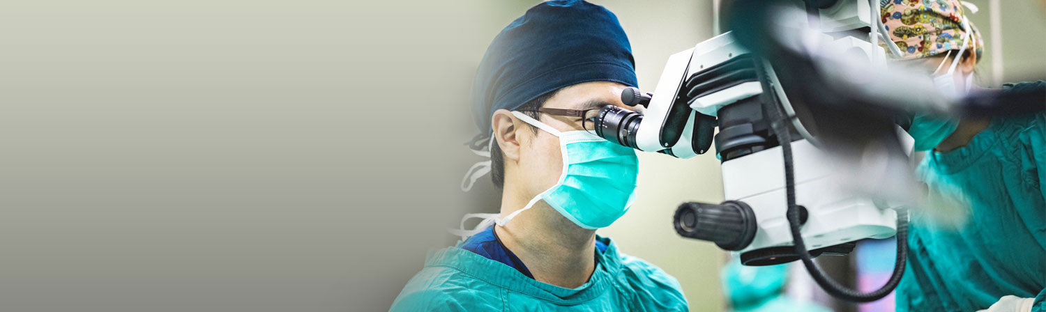 Best Cornea Surgeon In Mumbai