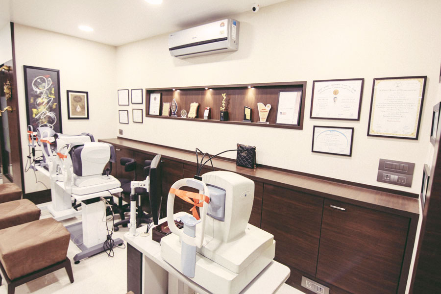 Eye Clinic In Ghatkopar